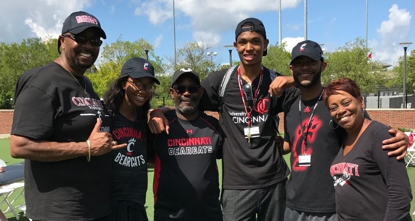 group of african American family smiling